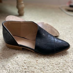 Catherine Malandrino Black Asymetrical Open-Sided Shoes